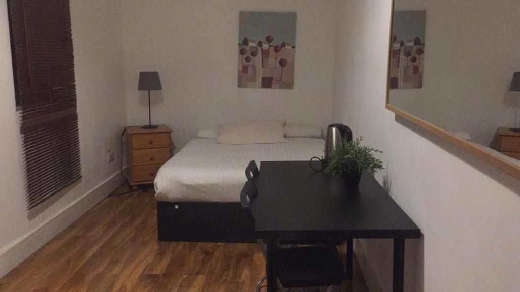 Londonrooms Εξωτερικό φωτογραφία